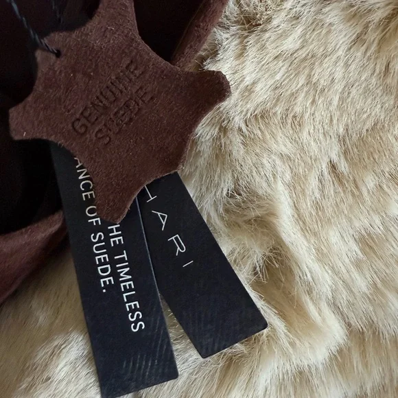 Tahari Enya Women's Brown Embossed Patent Leather Square Toe Heels Size 6.5 M - Picture 2 of 6